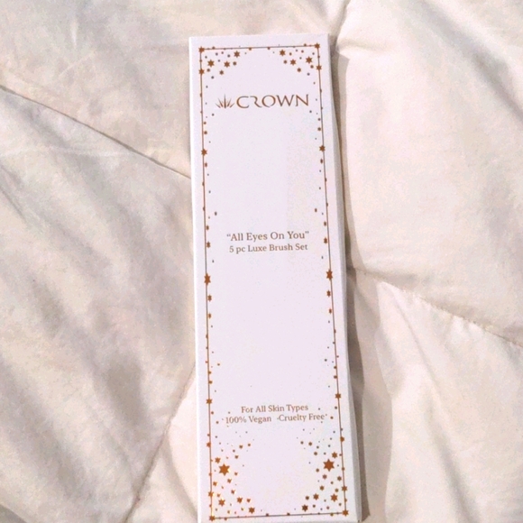 Crown 5 piece brush set - Picture 1 of 3